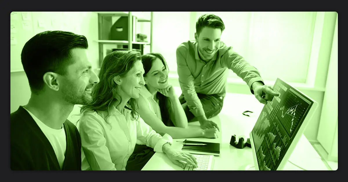 Assists-in-the-Analysis-of-Customers